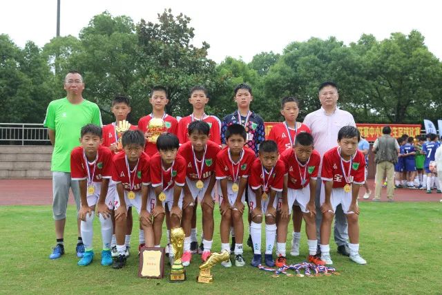 女子仅凭2元中大乐透814万 分享中奖秘诀-图
